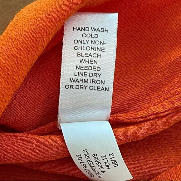 🍋 Banana Republic • Women’s Burnt Orange 3/4Sleeve Blouse w/Gold Buttons Size S - Picture 12 of 12